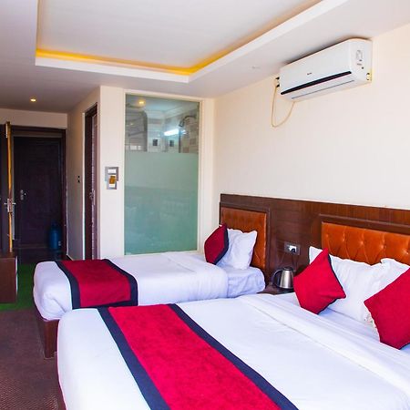 Hotel De Universal Kathmandu Exterior photo